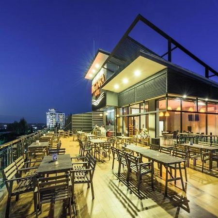 Ingtara Hotel Khon Kaen Exterior foto